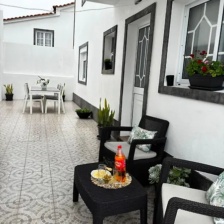 Casa Do Lavrador Holiday home *
